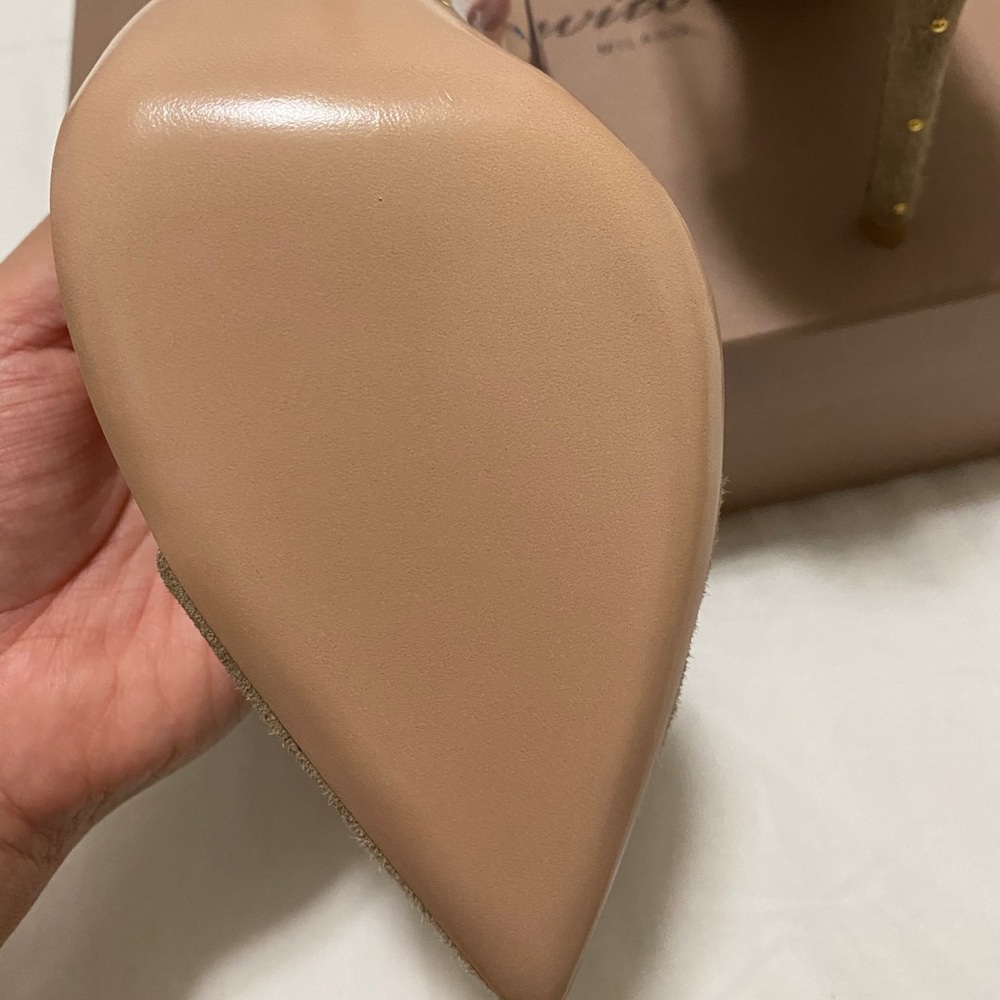 Gianvito Rossi Plexi stud heels - Picture 5 of 5